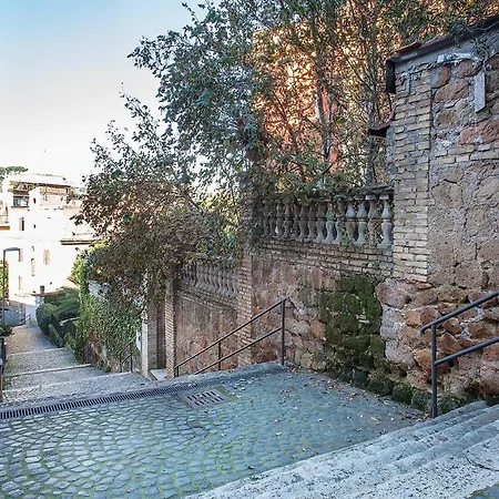 Brancaleone86 - The Loft Apartman *